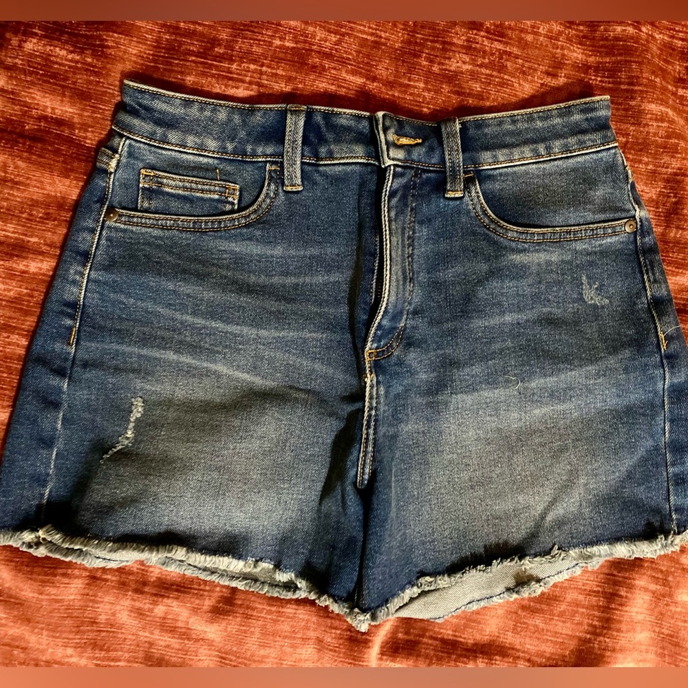 Lauren Conrad Denim Shorts - size 6 - Like new!